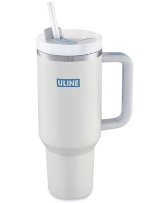 Botes de Plástico con Agarre - 32 oz, 946 ml S-19294 - Uline