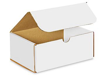7 1/8 x 5 x 3" White Indestructo Mailers S-421