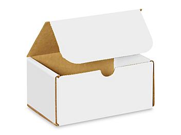 6 x 4 x 3" White Indestructo Mailers S-430