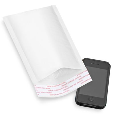 Uline Self-Seal White Bubble Mailers #000 Skid Lot - 4 x 8" S-5631S