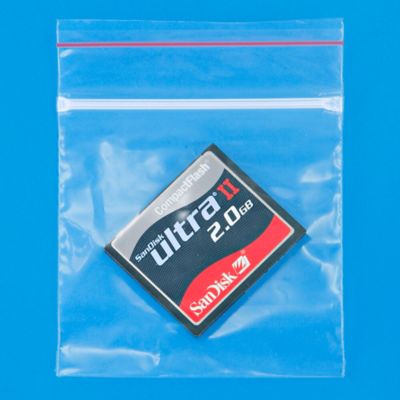 Minigrip® Red Line™ Zip Closure Bags (MGRL2P0304)