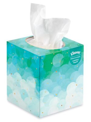 CAJA KLEENEX CUADRADA