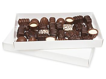 1 lb Candy Boxes - 9 3/8 x 5 5/8 x 1 1/8", White S-7982