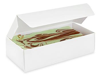 1 lb Candy Boxes - 7 1/8 x 3 3/8 x 1 7/8", White S-8570