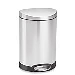 ULINE Trash Can with Wheels - 35 Gallon, Green - H-4202G