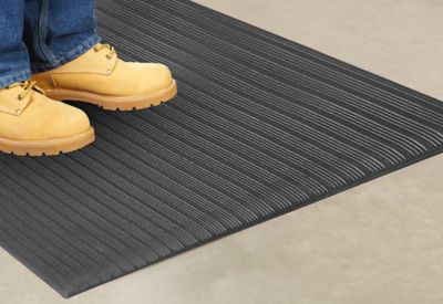 Safe Walk Light Anti-Fatigue Floor Mat With Beveled Edge - Bunzl