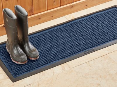 Aqua-Lock Microfiber Mat - 3 x 10', Black H-9397BL - Uline