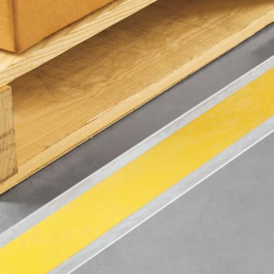 Clear Deluxe Safety Tape