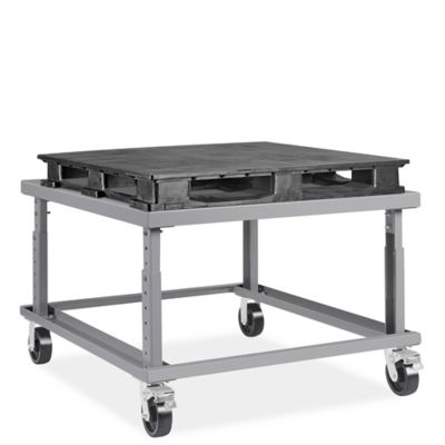 Mobile Pallet Stand