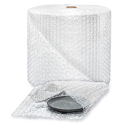 Roll Of Bubble Wrap Stock Photo - Download Image Now - Bubble Wrap, Rolled  Up, Cut Out - iStock