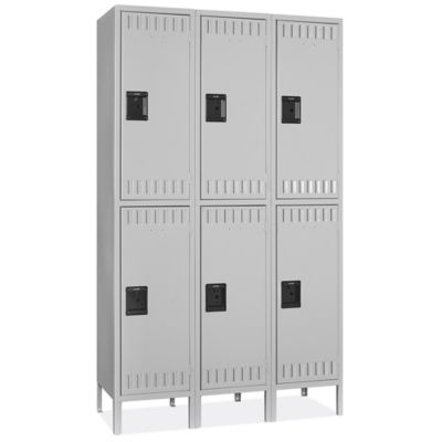 Casiers et équipement