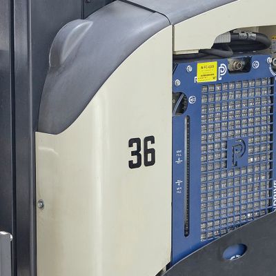 Étiquettes adhésives d'entrepôt en vinyle découpées